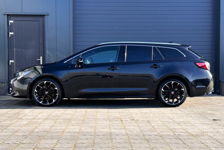 Vehicle Image 18