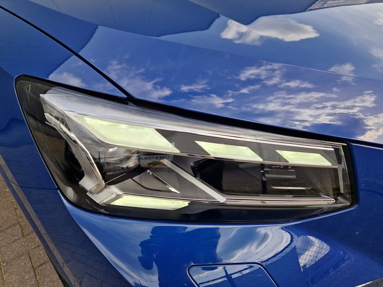 Vehicle Image 37