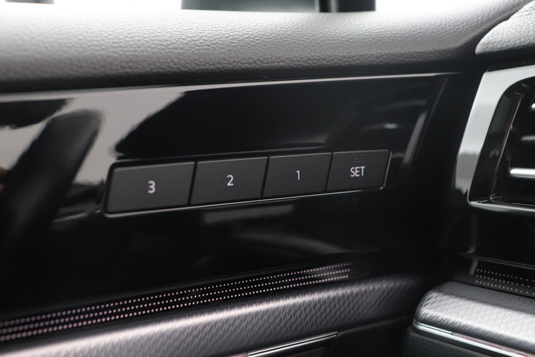 Vehicle Image 45