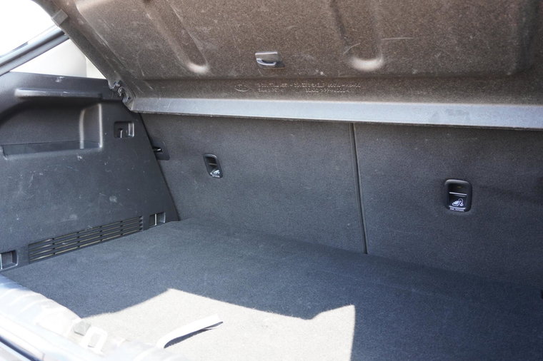 Vehicle Image 30