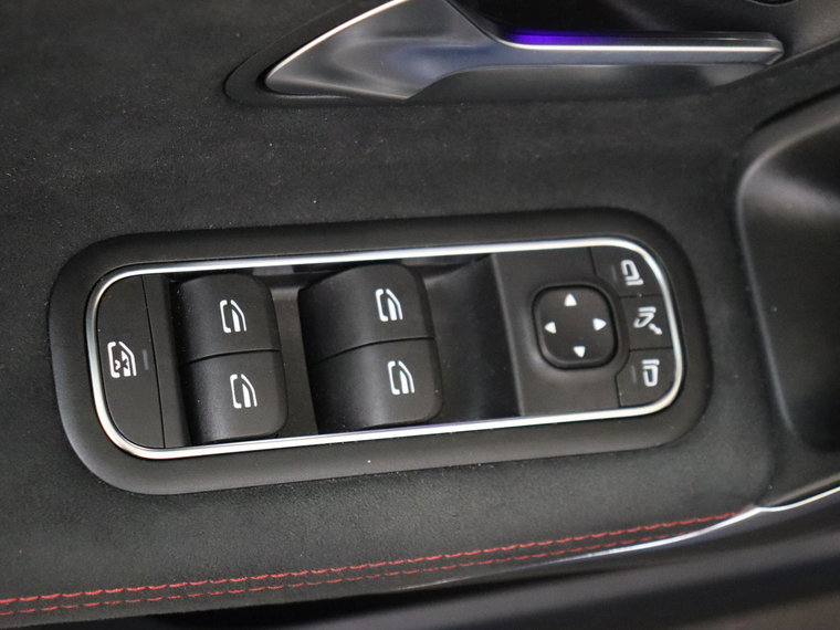 Vehicle Image 31