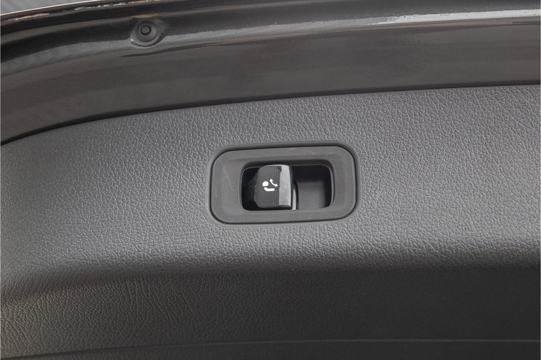 Vehicle Image 35