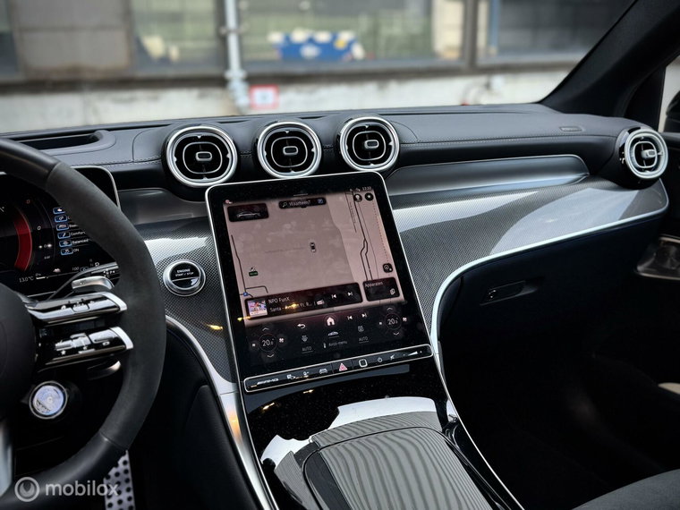 Vehicle Image 38