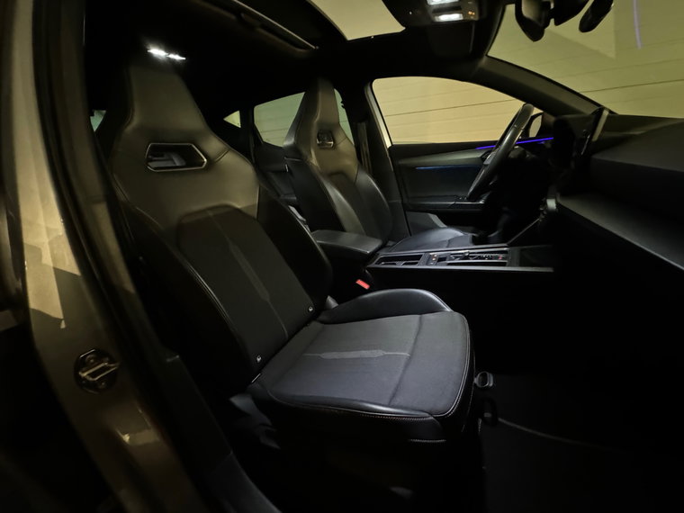 Vehicle Image 36
