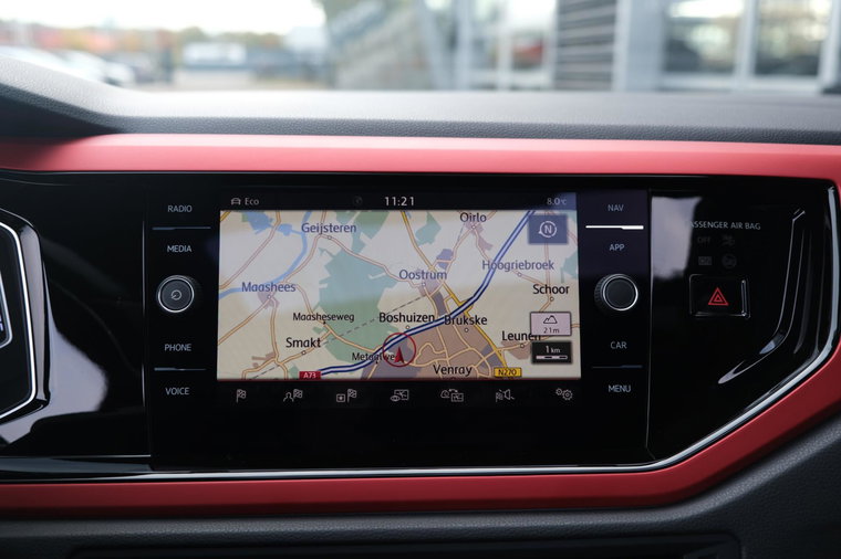 Vehicle Image 21