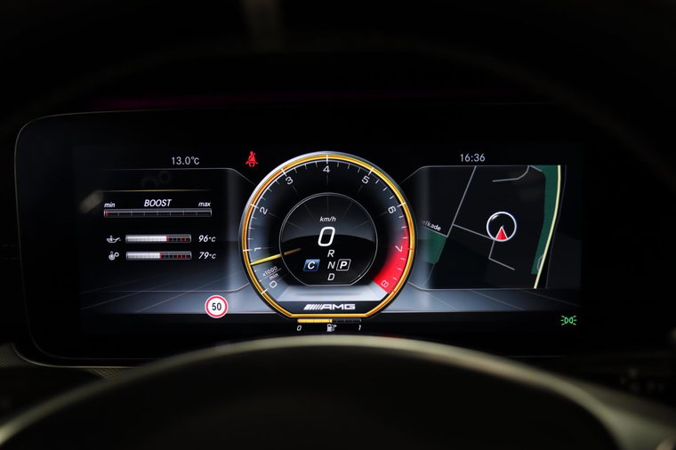 Vehicle Image 36