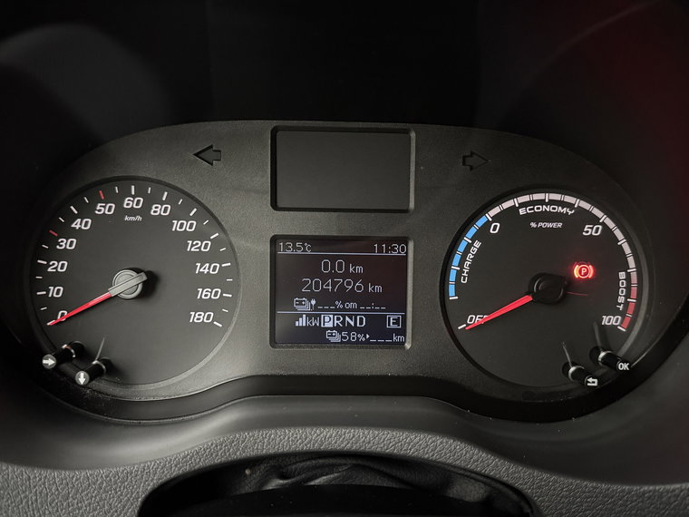 Vehicle Image 14