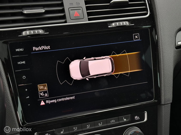 Vehicle Image 35