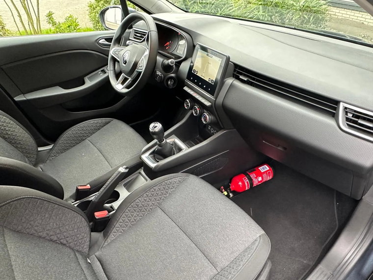 Vehicle Image 22