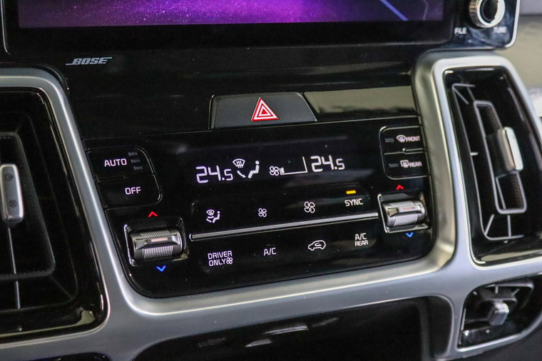 Vehicle Image 39
