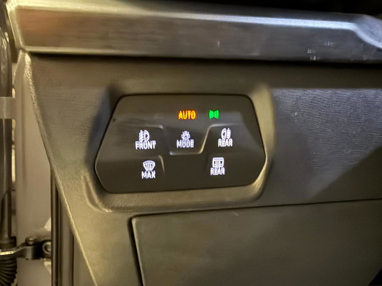 Vehicle Image 36