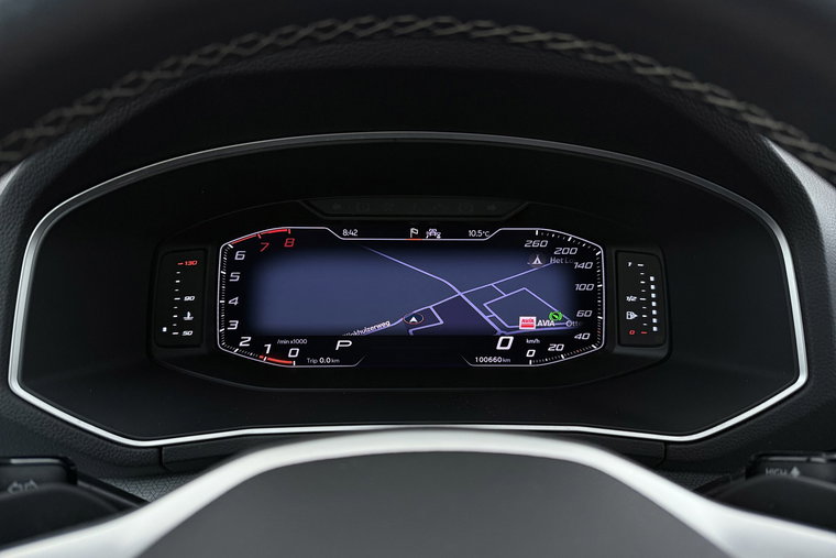 Vehicle Image 19