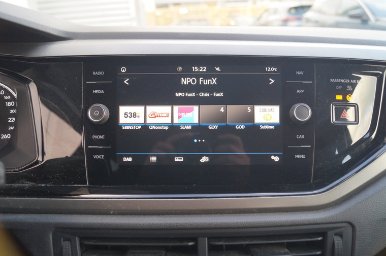 Vehicle Image 14