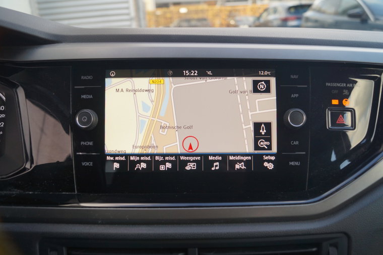 Vehicle Image 16