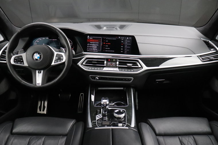Vehicle Image 36