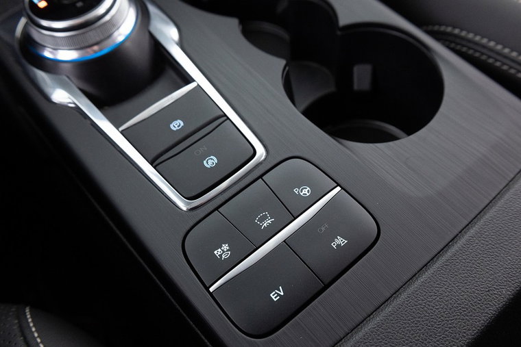 Vehicle Image 35