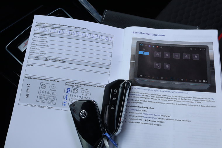 Vehicle Image 35