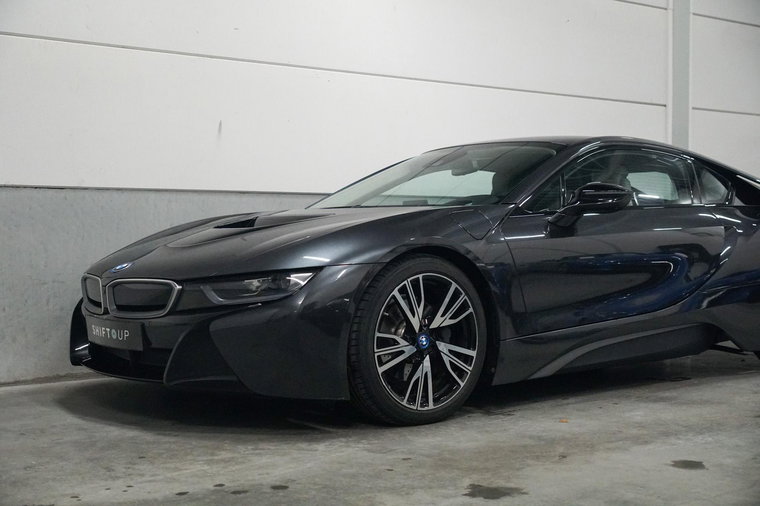 Vehicle Image 38