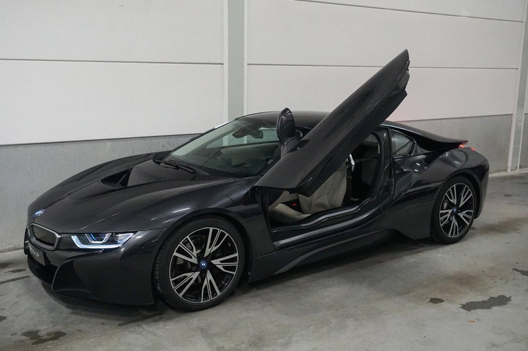 Vehicle Image 54