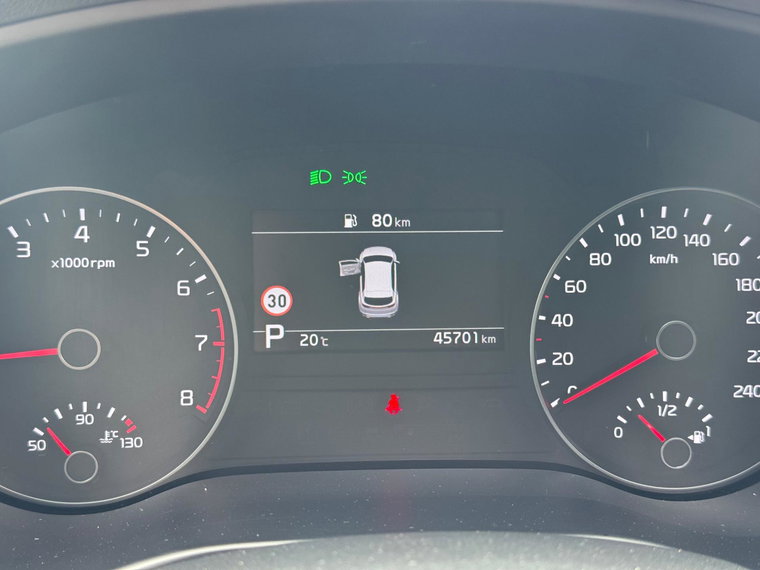 Vehicle Image 21