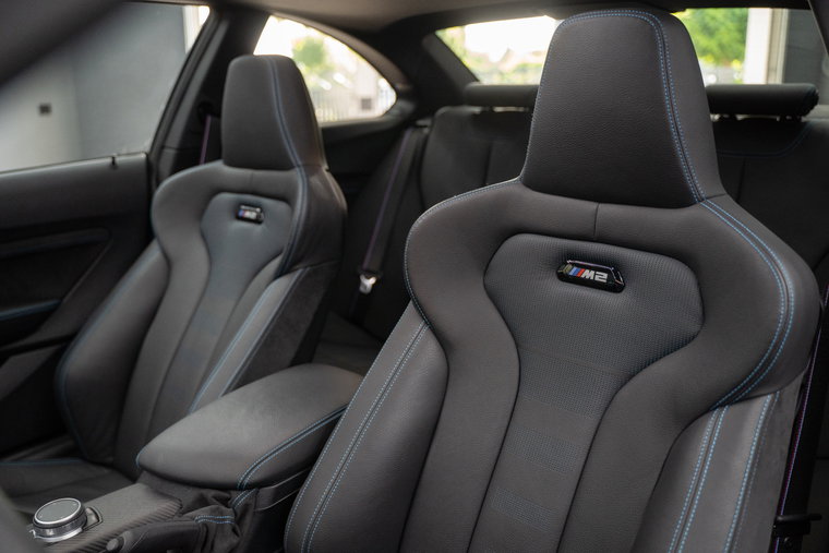 Vehicle Image 23