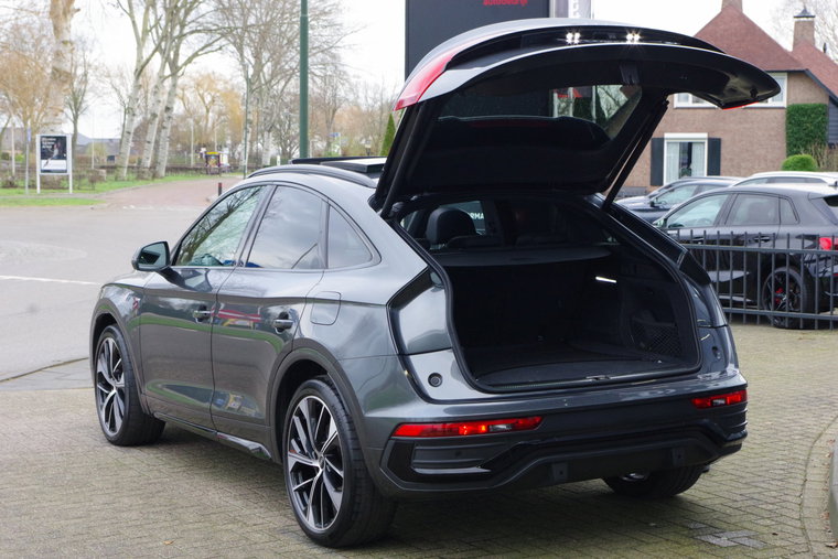 Vehicle Image 37