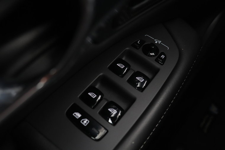 Vehicle Image 45