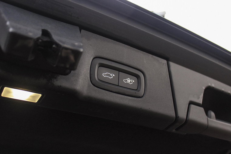 Vehicle Image 33