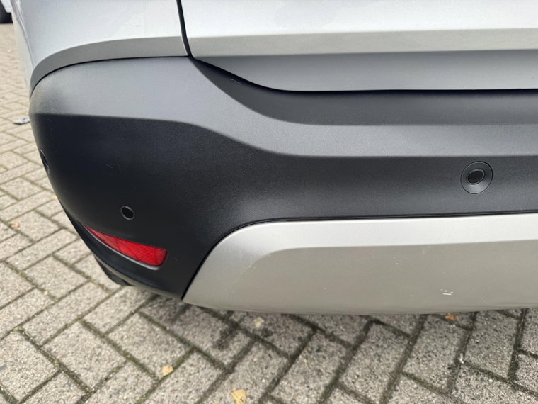 Vehicle Image 27