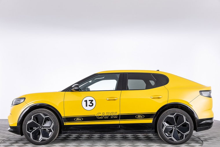 Vehicle Image 30