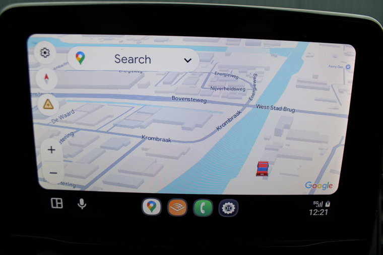 Vehicle Image 9