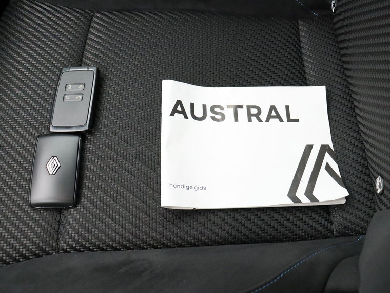 Vehicle Image 40