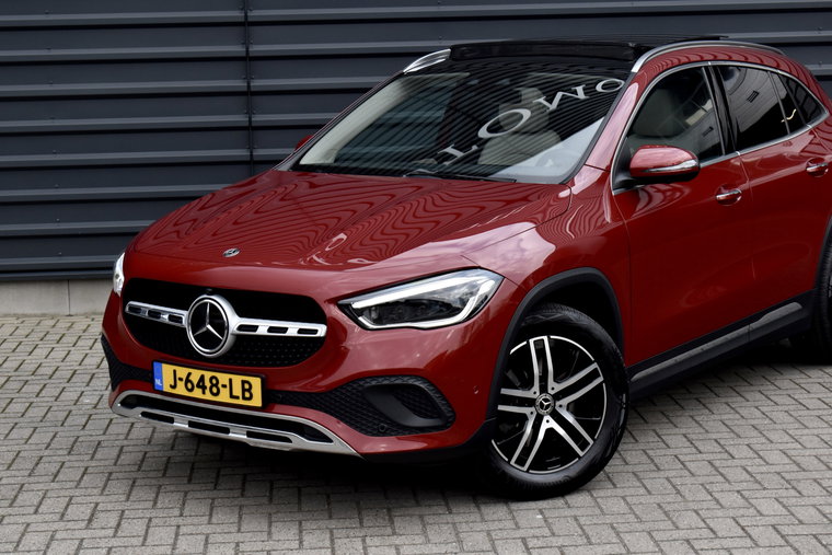 Vehicle Image 35