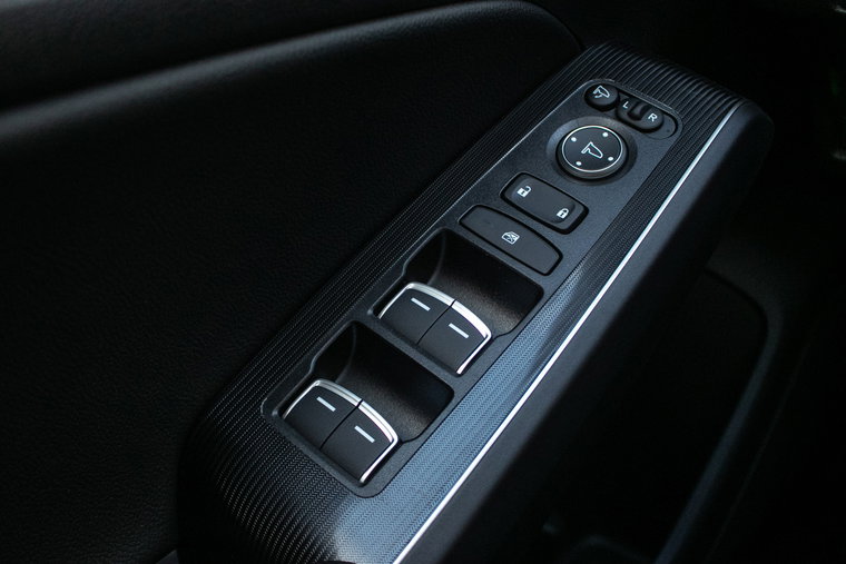 Vehicle Image 43