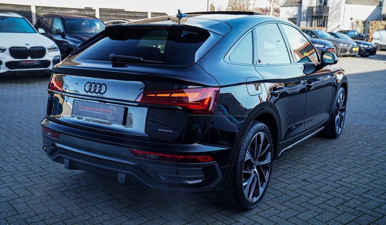 Vehicle Image 14