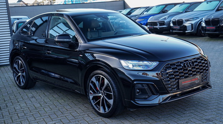 Vehicle Image 11