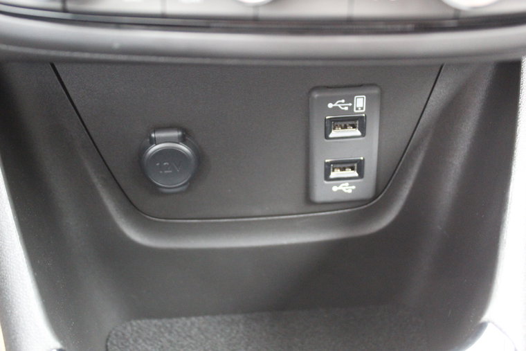 Vehicle Image 24