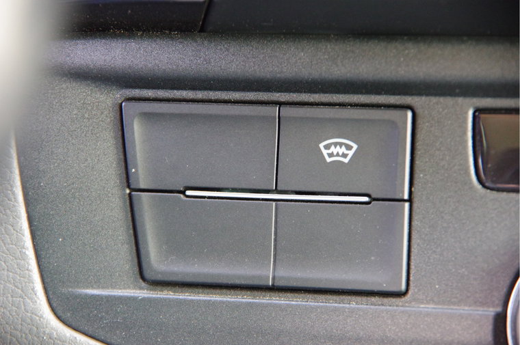 Vehicle Image 23