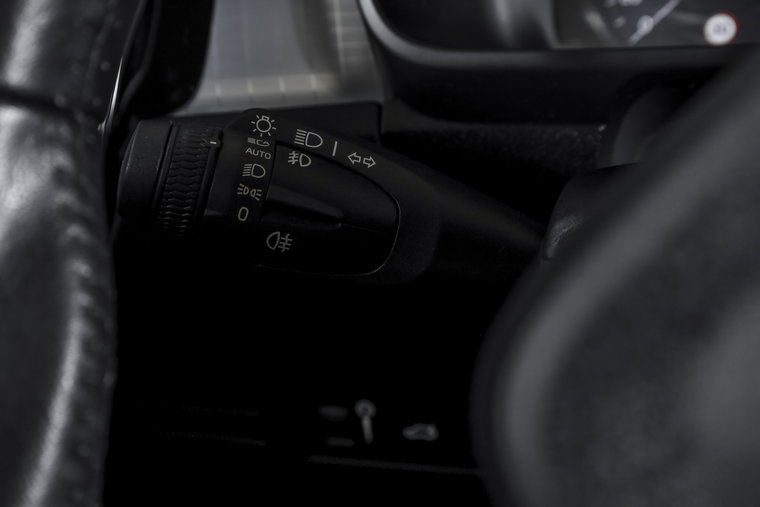 Vehicle Image 37