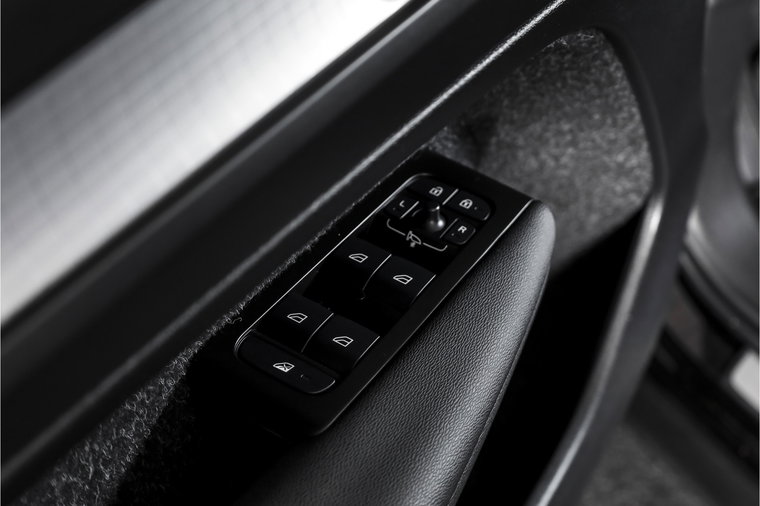 Vehicle Image 45