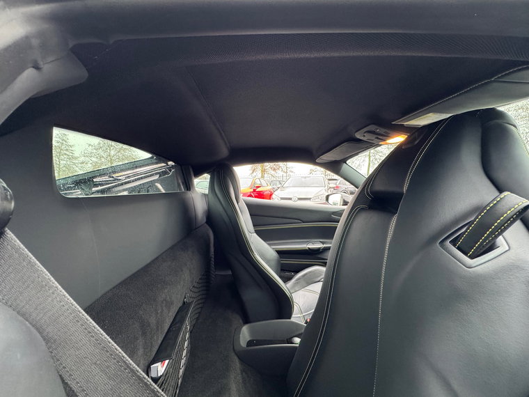 Vehicle Image 35