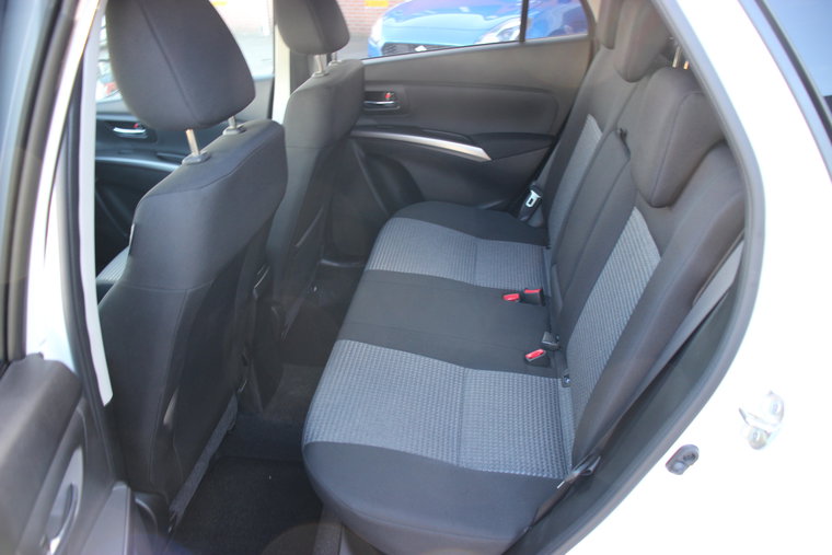 Vehicle Image 13