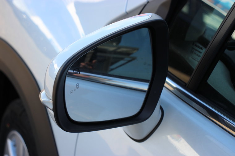 Vehicle Image 22