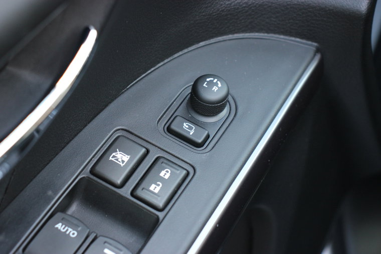 Vehicle Image 27