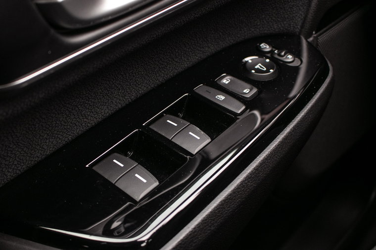 Vehicle Image 42