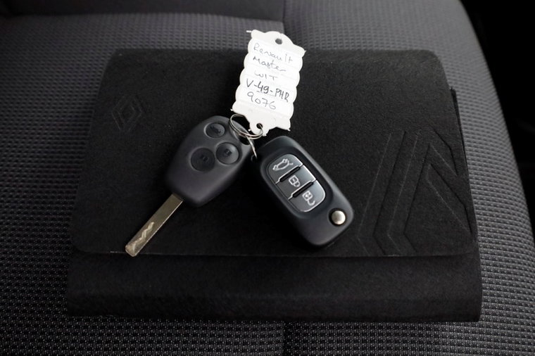 Vehicle Image 6