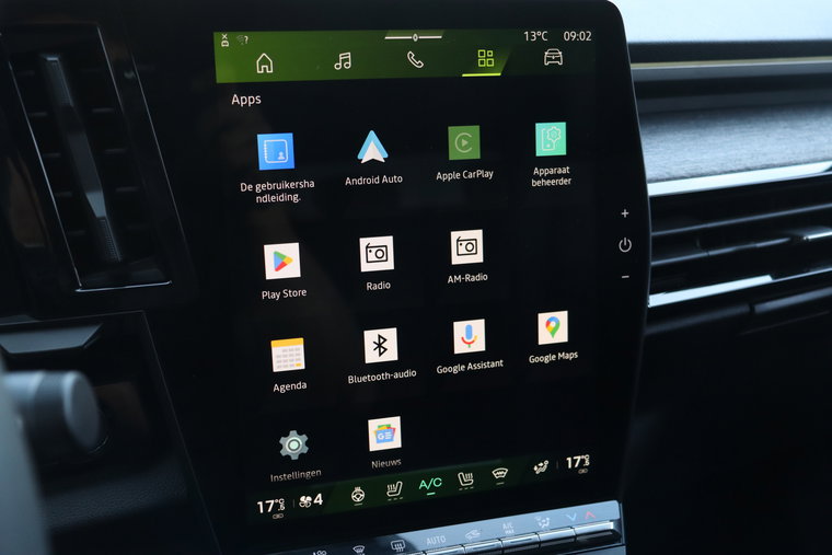 Vehicle Image 16