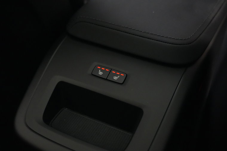 Vehicle Image 27