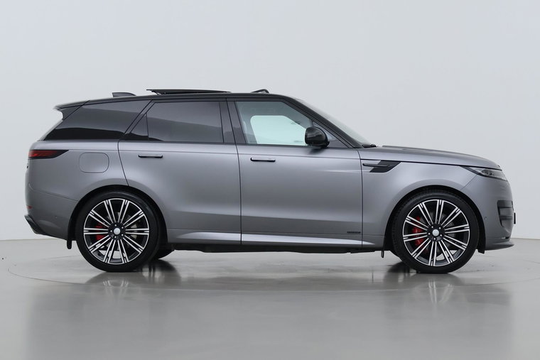 Vehicle Image 10