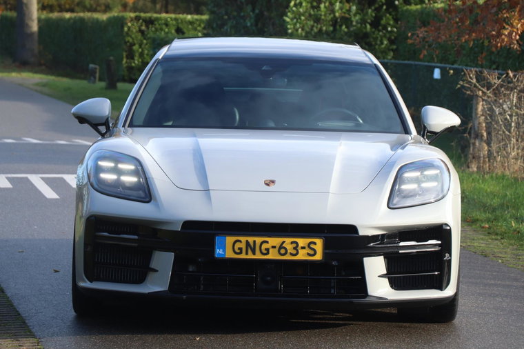 Vehicle Image 36